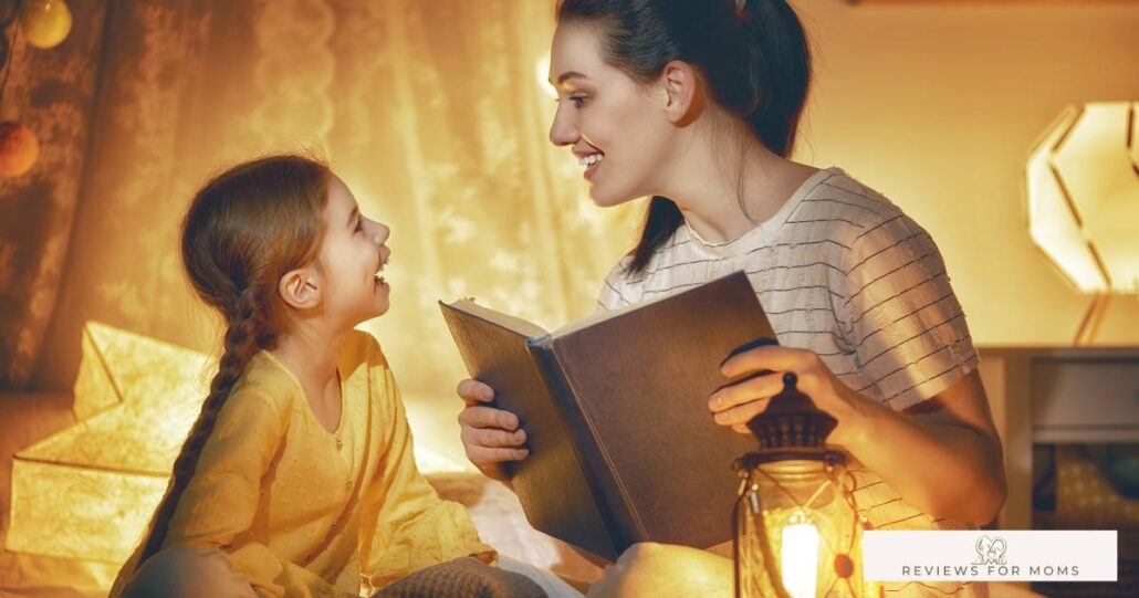 06 Parent reading a bedtime story to a child - Effective Blending Techniques for Teaching Children